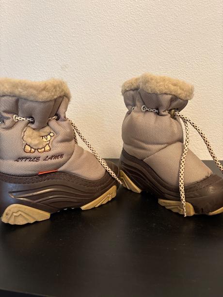 Demar cizmy, demar,26