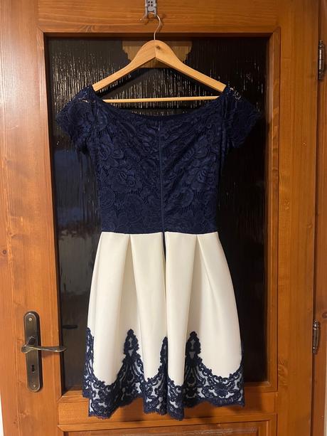 Spoločenské šaty, 36