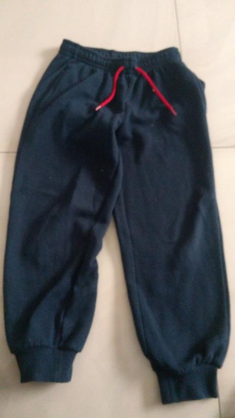 Modré tepláky, disney,116