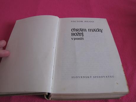 Victor hugo - chrám matky božej v paríži, 