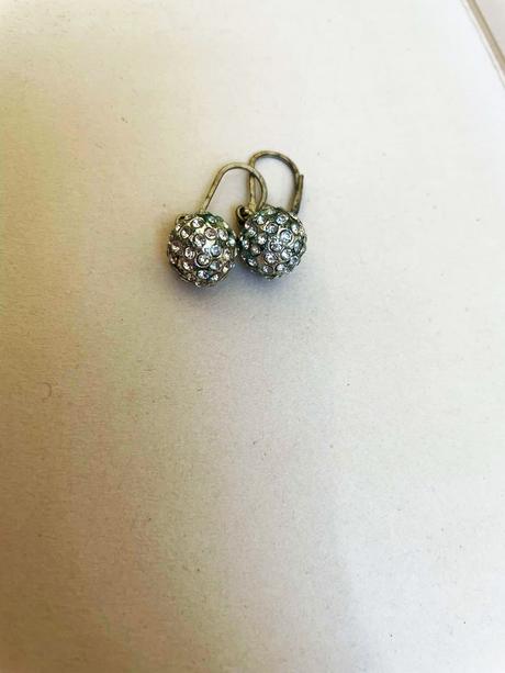 Štrasové náušnice, 