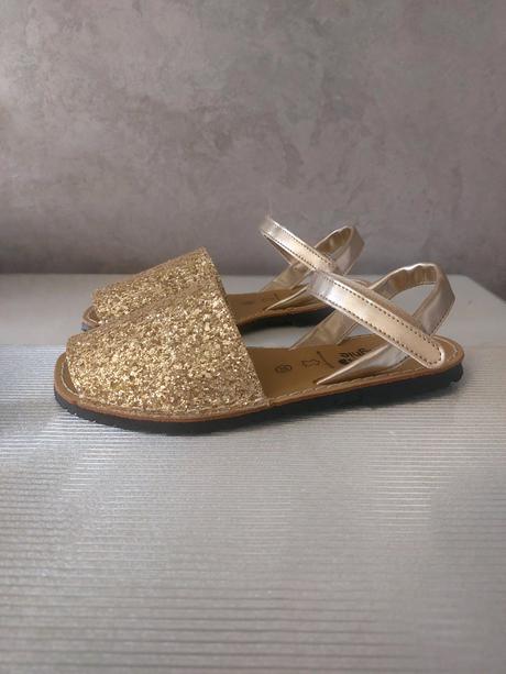 Dievčenské sandále zlaté brokátové, 35