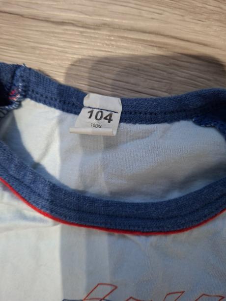 Modré pyžamo s autíčkami, sinsay,104