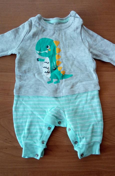 Overal s dinosaurom, f&f,62