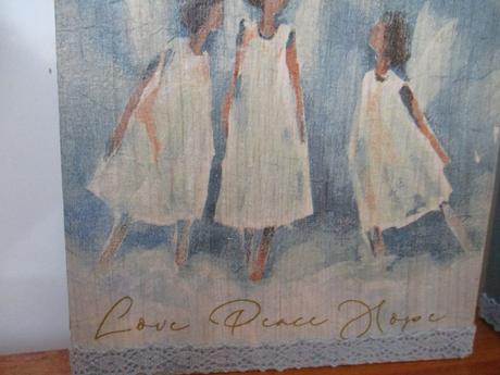 Domček s anjelikmi,cena spolu, 