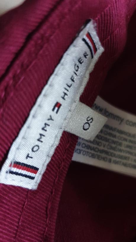 Šiltovka  dámska , zn . tommy hilfiger, tommy hilfiger