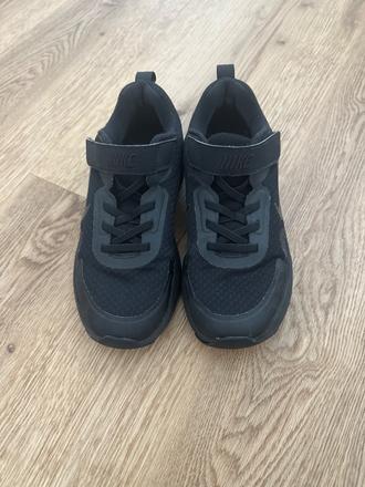 Tenisky, nike,35