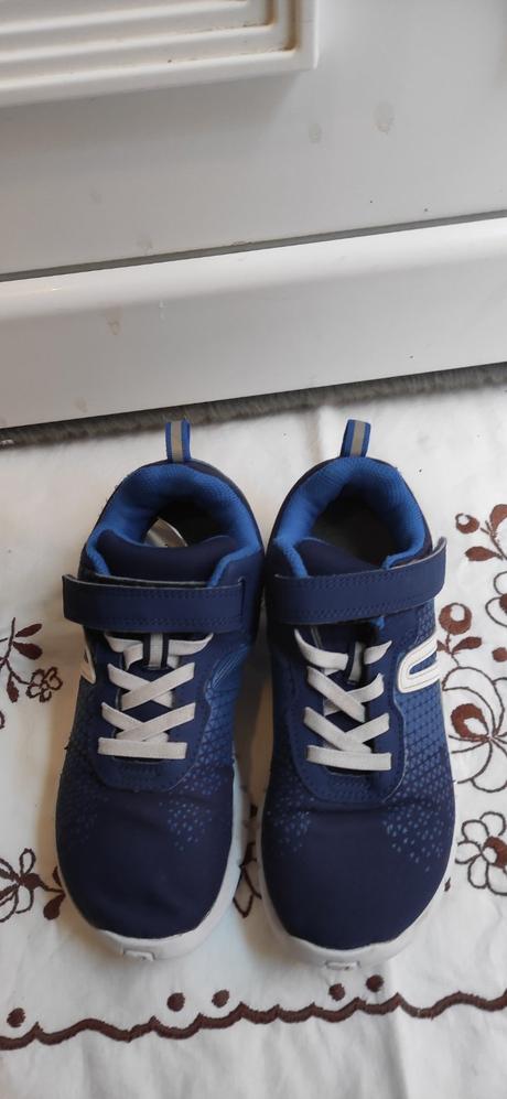 Tenisky č.32, 32