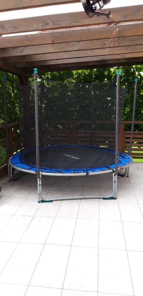 Trampolína, 200-249 cm