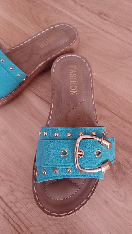 Dámske šľapky, 36