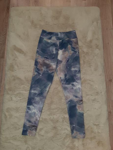 Leginy zara, zara,164