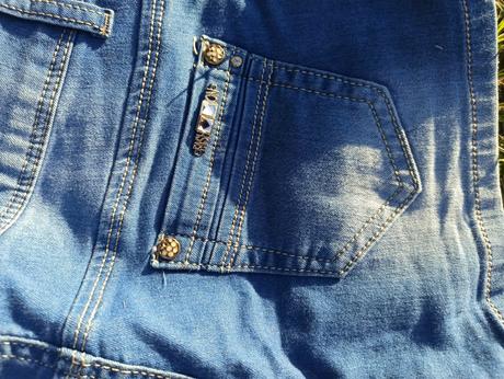 Kraťasy riflové, 26