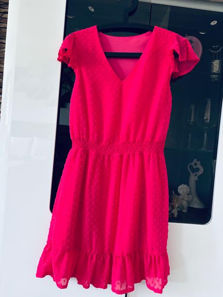 Nové krásne cyklamenove ružové šaty veľ s, s
