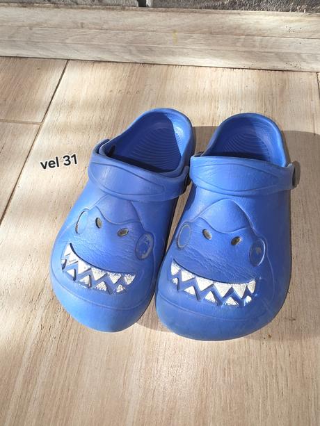 Crocsy, 31