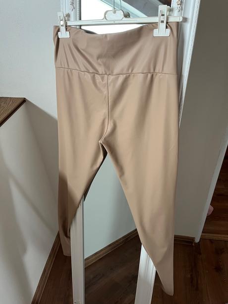 Hnedé koženkové nohavice, l