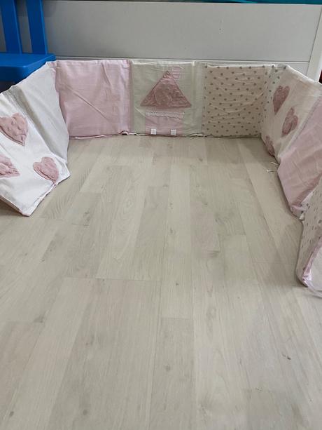 Hniezdo jukki + mantinel, 