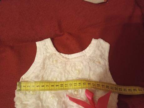 Saty s lupienkami kvetov, 80