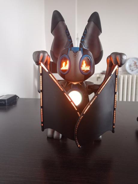 Interaktívny netopier nocto,