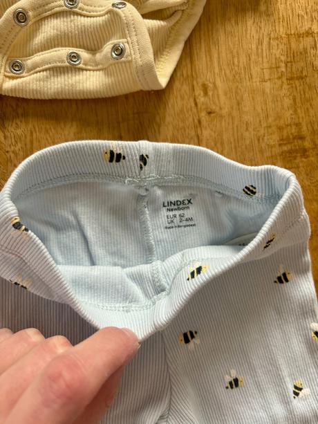 Lindex včielky body a leginy, lindex,56