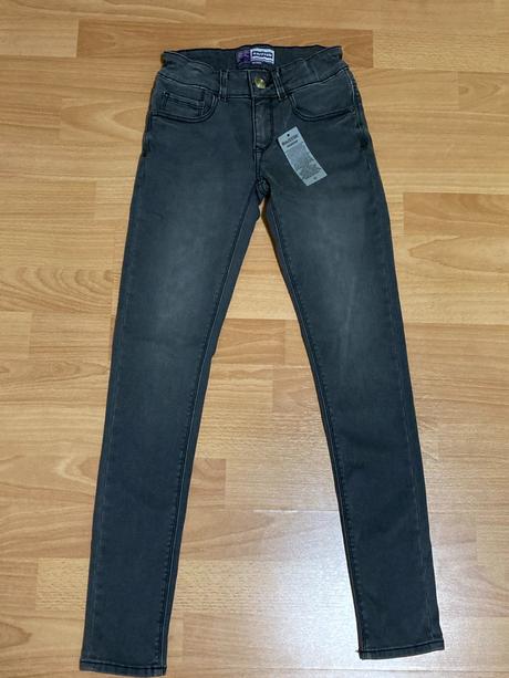 Dievčenské rifle, 140