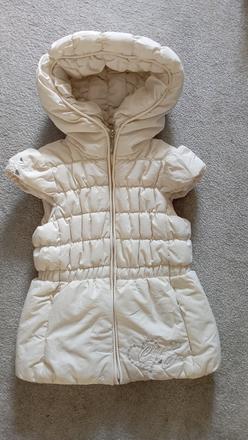 Krásna vesta 104/110, 104