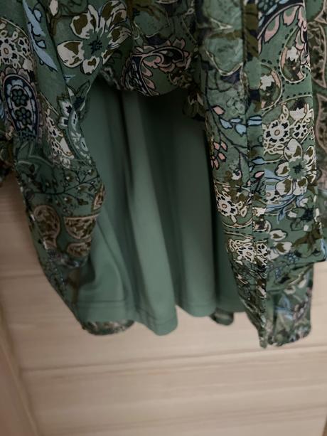 Dámske šaty, stradivarius,l