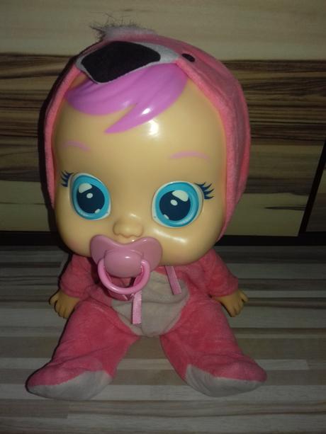 Cry babies flamengo bábika, 