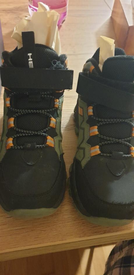Obuv zimna, 32