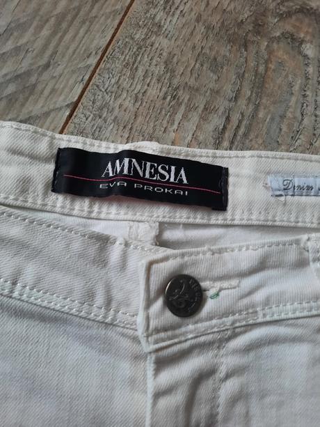 Šortky amnesia 30/l, 30