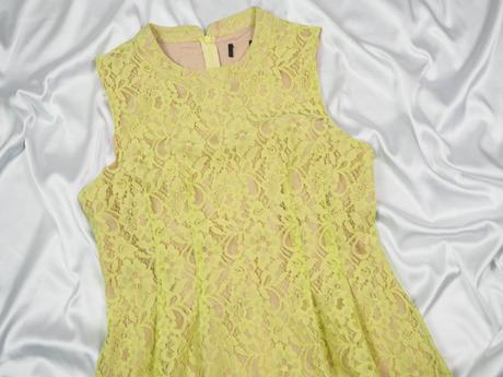 Kvalitné elegantné šaty oasis, 38