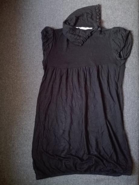 Čierny predĺžený top veľ. s, bershka,s