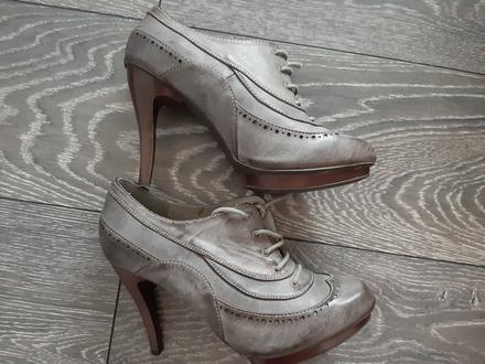 Sivé kotníčky stradivarius, zara,38