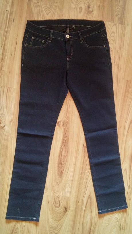 Nenosené rifle s visačkou - nové 40/42, esmara,42