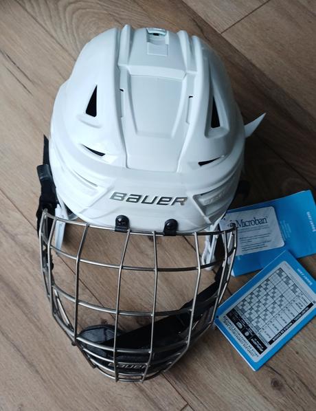 Hokejova prilba bauer, bauer,s