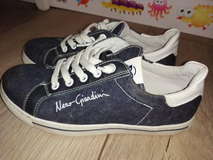 Nero giardini junior italy, 33