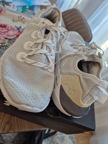 Tenisky, under armour,39