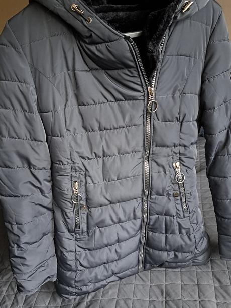 Dámske bunda na zimu, s