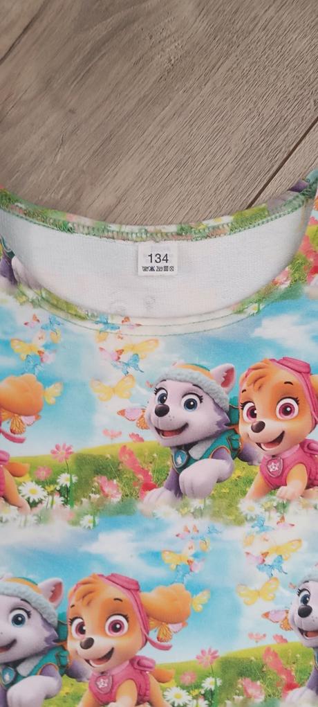 Šaty labkova patrola, 134