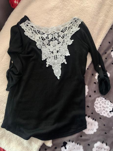 Čierny ľahký svetrík, gate,s