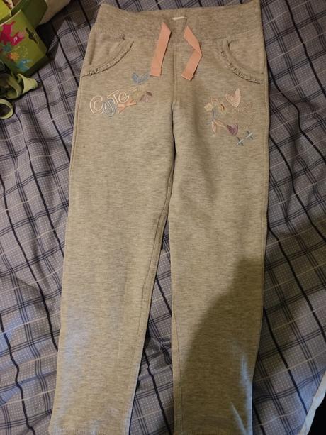 Nenosené tepláky, f&f,122