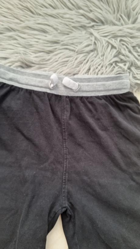 Kratasy ellesse, 146