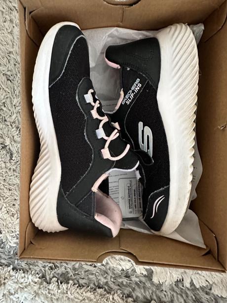 Dievcenske tenisky, skechers,32