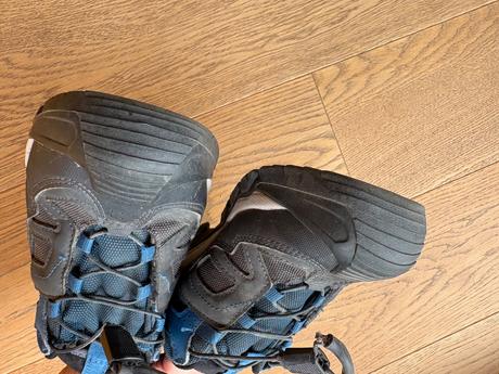 Decathlon nepremokave topanky, quechua,35