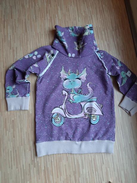 Dracikova mikinka, 104