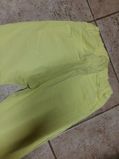 .žlté nohavice, h&m,152