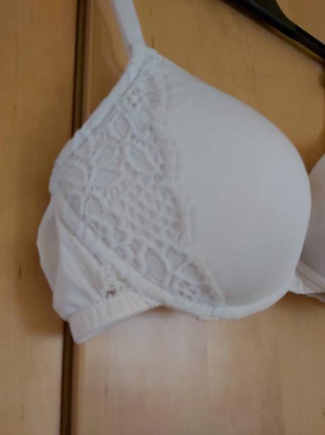 Podprsenka  biela 80d, h&m,80d