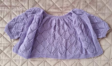 Svetrík pre dievčatko ručná výroba, 68