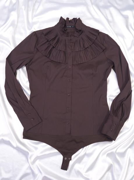 Luxusné blúzkové body comma, 38