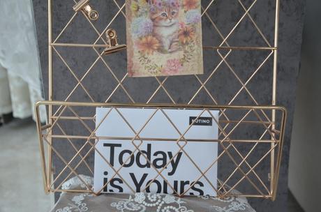 Nástenný organizér na odkazy-kovoý -zlatý, 