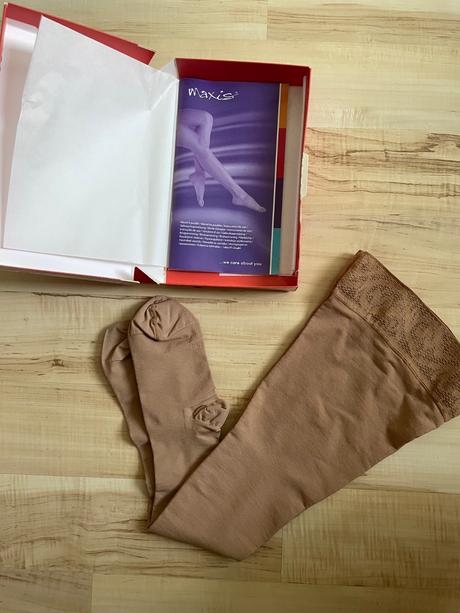 Kompresné samodržky veľ. k4/m zn. maxis,